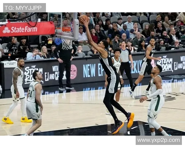 勇士与马刺激战正酣2018年11月19日NBA精彩对决回顾